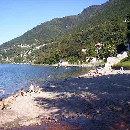 Casa Roccia Apartman Pino Lago Maggiore